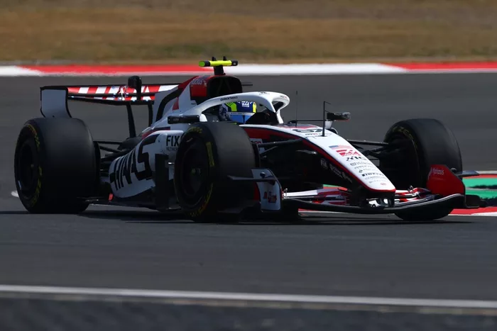 أوليفر بيرمان، فريق هاس F1