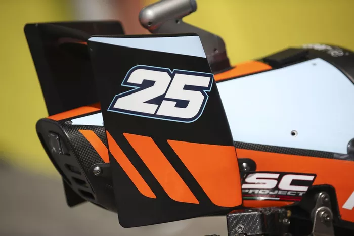 Trackhouse Racing rear wings detail