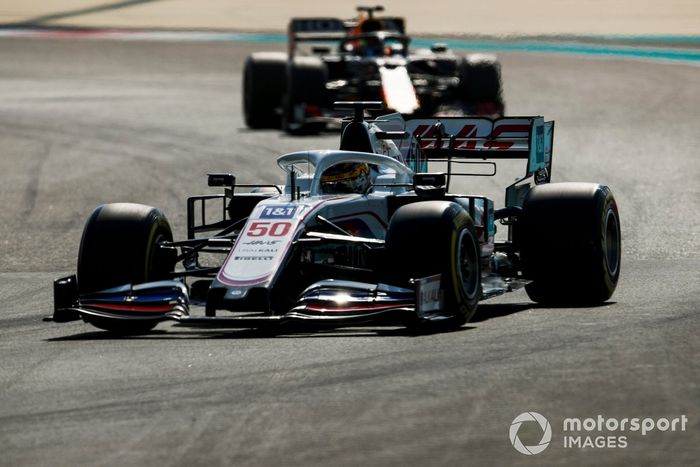 Robert Shwartzman, Haas VF-21 