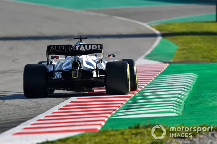 Daniel Kvyat, AlphaTauri AT01