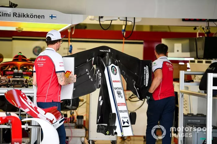 Alerón delantero del Alfa Romeo Racing C38 