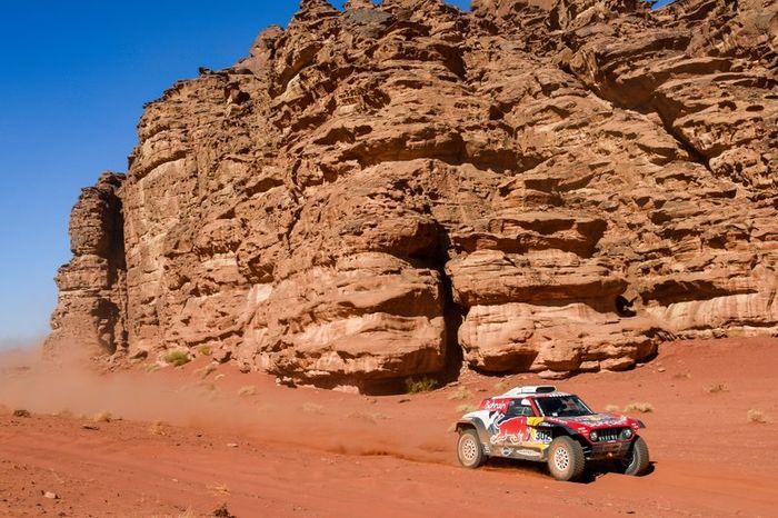 #302 JCW X-Raid Team: Stephane Peterhansel, Paulo Fiuza