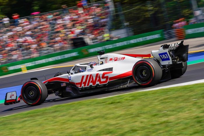 Kevin Magnussen, Haas VF-22