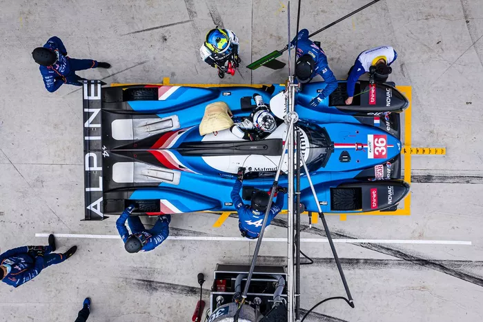 #36 Alpine A480 LMP1: André Negrão, Nicolas Lapierre, Matthieu Vaxiviere