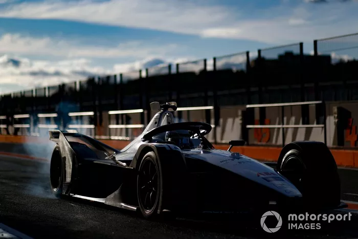 Edoardo Mortara, Venturi, Silver Arrow 02