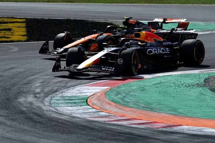 Lando Norris, McLaren, Max Verstappen, Red Bull Racing