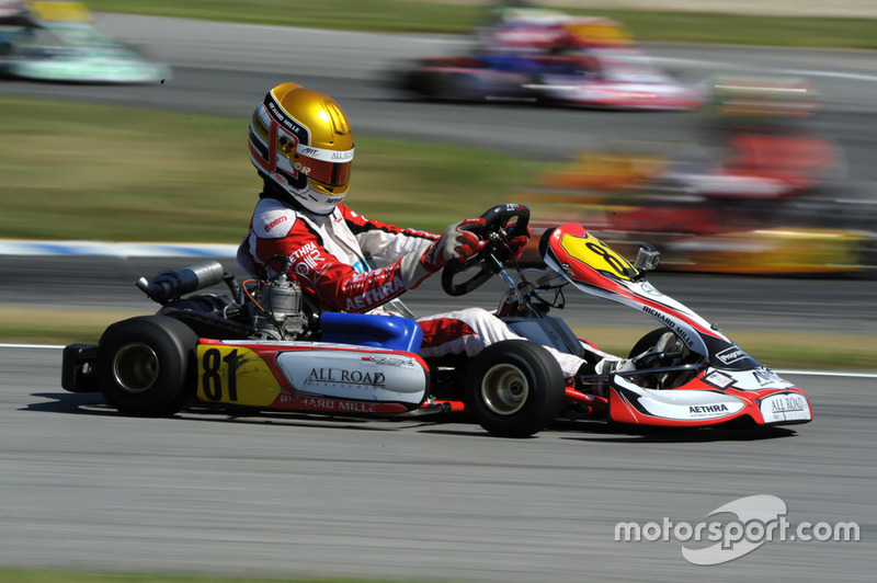 Leclerc, já empresariado por Nicolas Todt (também empresário de Massa), correu de kart até 2013. Naquele ano, foi vice-campeão mundial, derrotado por Max Verstappen.