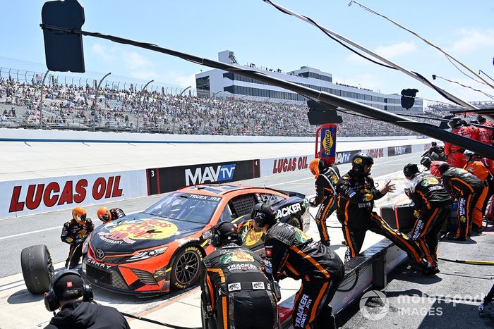 Martin Truex Jr, Joe Gibbs Racing, Bass Pro Shops Toyota Camry