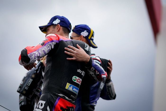 Podio: Ganador de la carrera Fabio Quartararo, Yamaha Factory Racing, segundo lugar Johann Zarco, Pramac Racing, tercer lugar Aleix Espargaro, Aprilia Racing