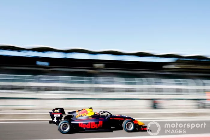 Liam Lawson, MP Motorsport