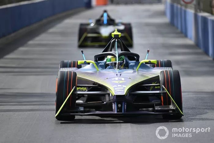 Lucas di Grassi, Equipo ABT CUPRA de Fórmula E, M9Electro