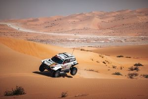 #222 X-Raid Mini JCW Equipo Mini: Guillaume De Mevius, Mathieu Baumel