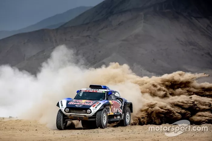#300 X-Raid Mini JCW Team: Carlos Sainz, Lucas Cruz