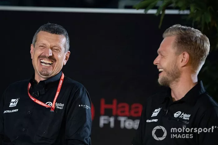 A Magnussen: 