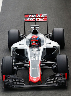 Сантино Феруччи, пилот по развитию Haas F1 Team VF-16