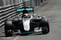 Lewis Hamilton, Mercedes AMG F1 W07 Hybrid