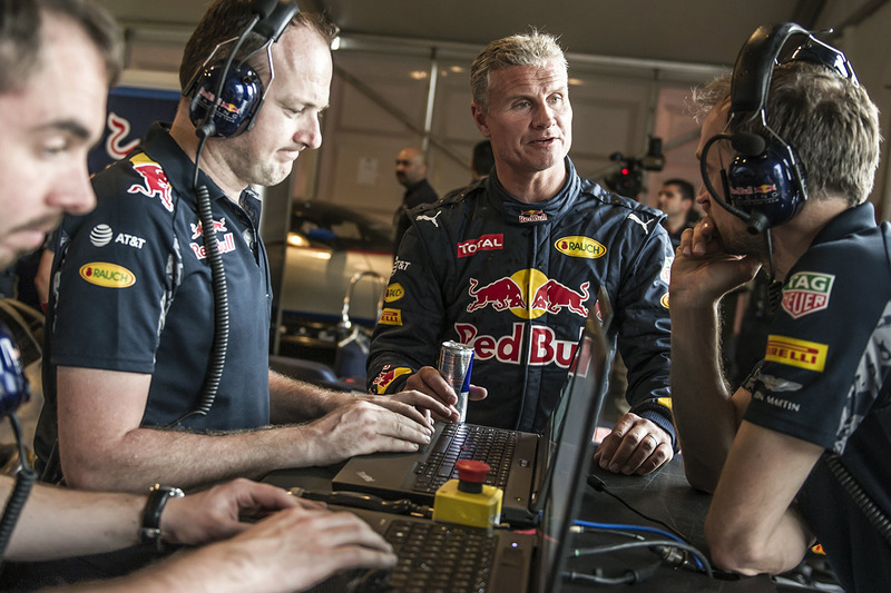 David Coulthard, Red Bull Racing tijdens een demonstratie in Oman