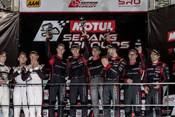Podium: les vainqueurs #15 Audi Sport Team Phoenix, Audi R8 LMS: Christopher Haase, Robin Frijns, Laurens Vanthoor; les deuxièmes #911 Manthey Racing Porsche 911 GT3R: Earl Bamber, Nick Tandy, Patrick Pilet; les troisièmes #16 Audi Sport Team Phoenix, Audi R8 LMS: Pierre Kaffer, Rene Rast, Markus Winkelhock