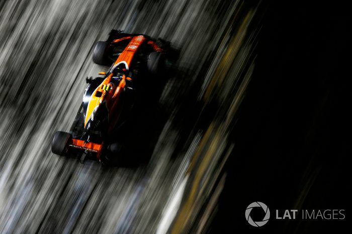 Stoffel Vandoorne, McLaren MCL32