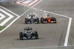 Нико Росберг, 100-й старт за Mercedes AMG F1, Гран При Бахрейна 2015