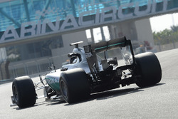 Pascal Wehrlein, Mercedes AMG F1, testet Pirelli-Reifen für 2017