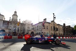 Carlos Sainz Jr., Scuderia Toro Rosso