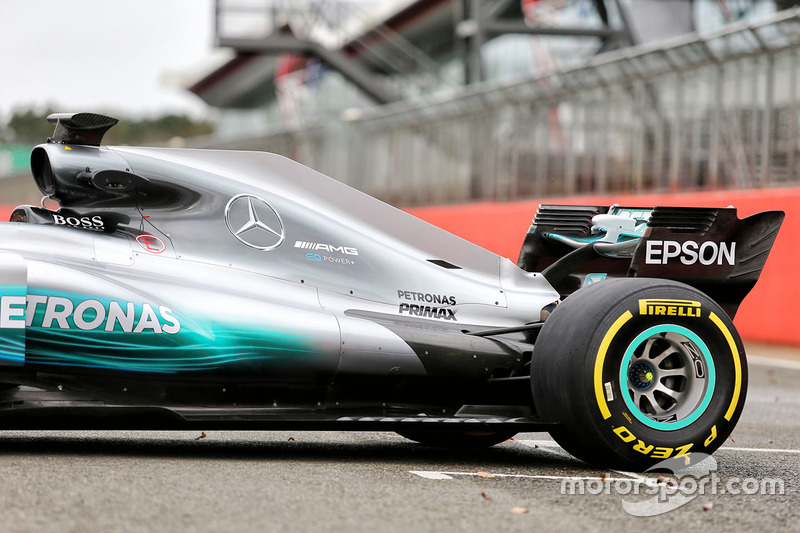 Opvallend: De Mercedes AMG F1 W08 Hybrid heeft geen haaienvin