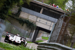 #2 Porsche Team Porsche 919 Hybrid: Timo Bernhard, Earl Bamber, Brendon Hartley