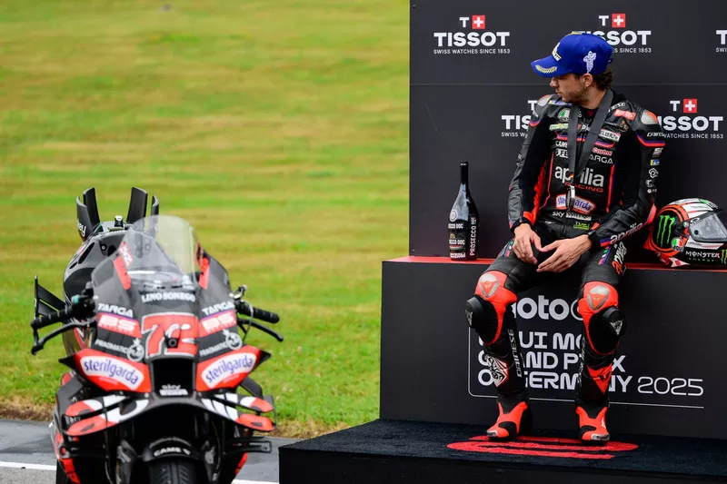Marco Bezzecchi, Aprilia Racing