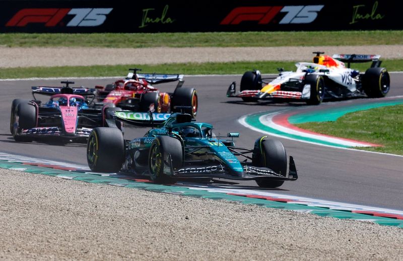 Lance Stroll, Aston Martin Racing, Pierre Gasly, Alpine