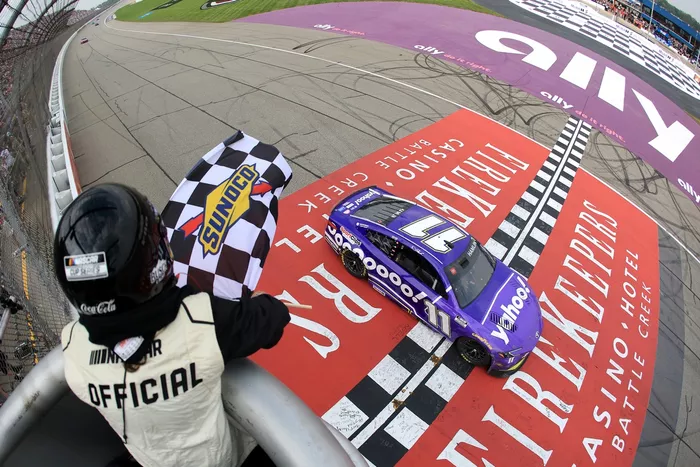 Denny Hamlin, Joe Gibbs Racing Toyota