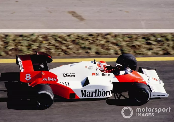 McLaren MP4/2 TAG Porsche - 12 victorias