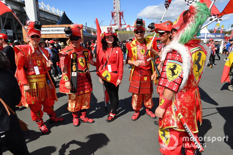 Ferrari fans