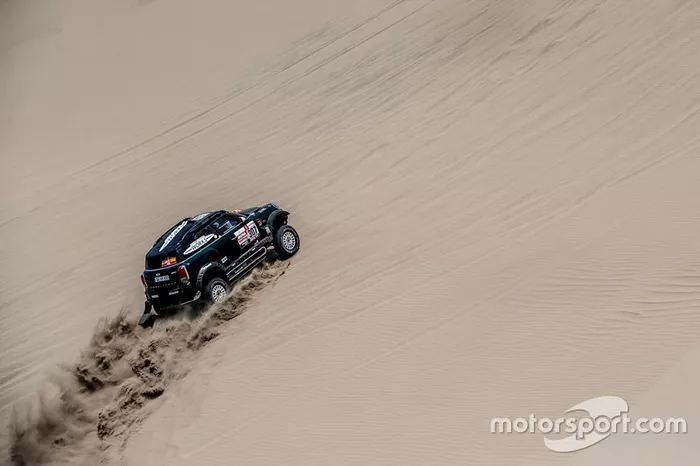 #307 X-Raid Team: Nani Roma, Alex Haro Bravo