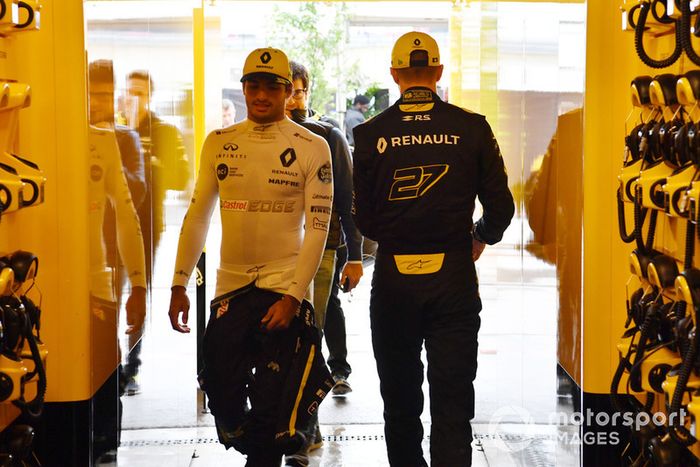Carlos Sainz Jr, Renault Sport F1 Team y Nico Hulkenberg, Renault Sport F1 Team 