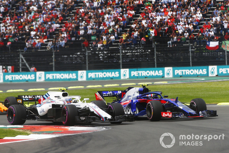 Sergey Sirotkin, Williams FW41, batalla con Pierre Gasly, Scuderia Toro Rosso STR13