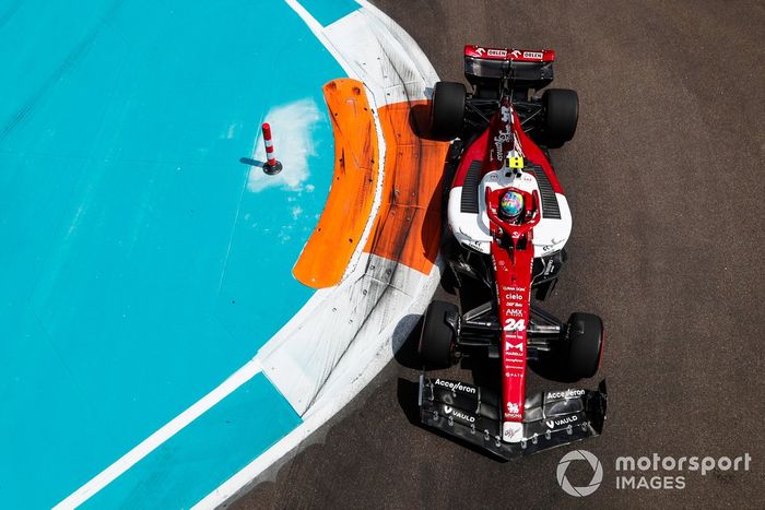 Zhou Guanyu, Alfa Romeo C42