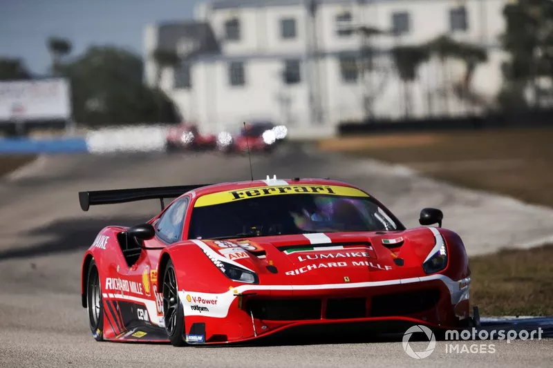 #83 Richard Mille AF Corse Ferrari 488 GTE EVO: Luis Perez Companc, Lilou Wadoux, Alessio Rovera