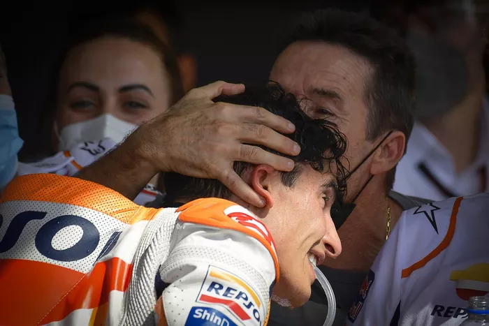 Ganador Marc Márquez, Repsol Honda Team en parc ferme