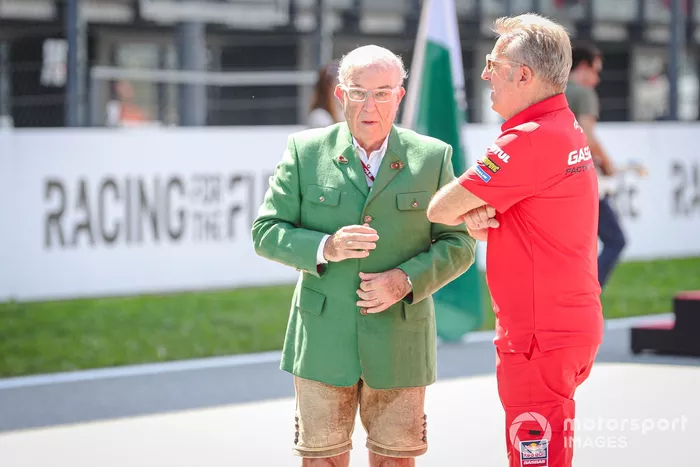 Carmelo Ezpeleta, CEO Dorna Sports, Hervé Poncharal, Team Manager Tech3