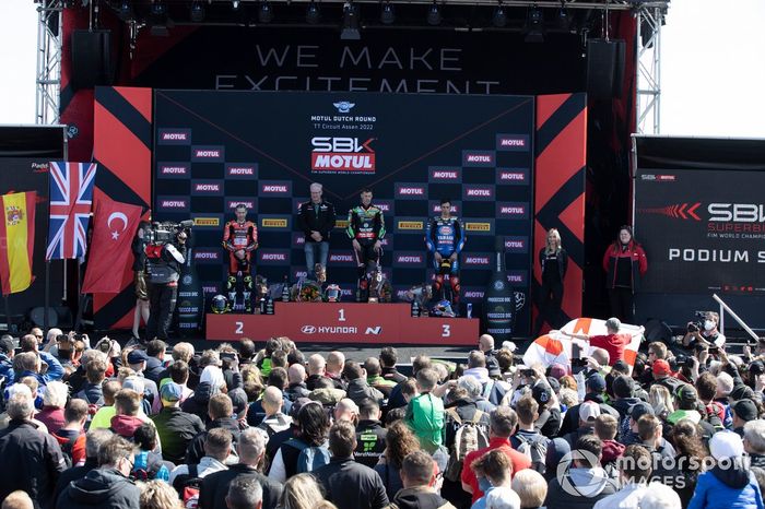 Podio: Alvaro Bautista, Aruba.it Racing Ducati, Jonathan Rea, Kawasaki Racing Team WSBK, Toprak Razgatlioglu, Pata Yamaha WorldSBK