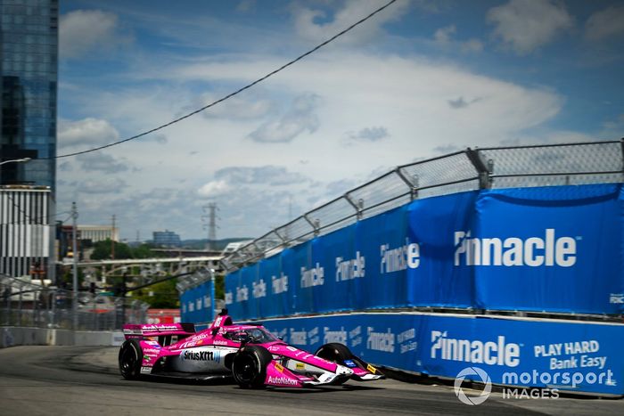 #06: Helio Castroneves, Meyer Shank Racing Honda