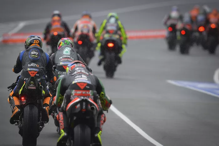 Luca Marini, Esponsorama Racing en pitlane