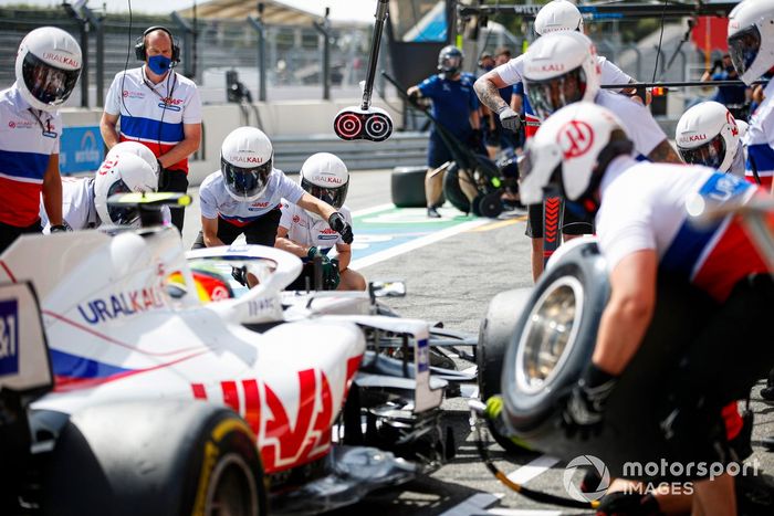 Mick Schumacher, Haas VF-21