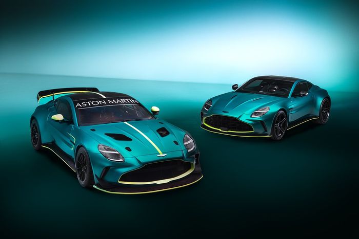 Aston Martin Vantage GT4