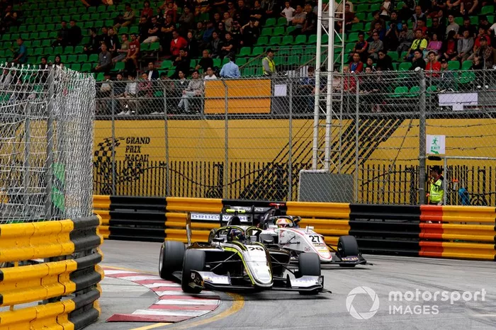 Felipe Drugovich, Carlin Buzz Racing.