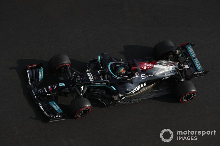 Lewis Hamilton, Mercedes W12