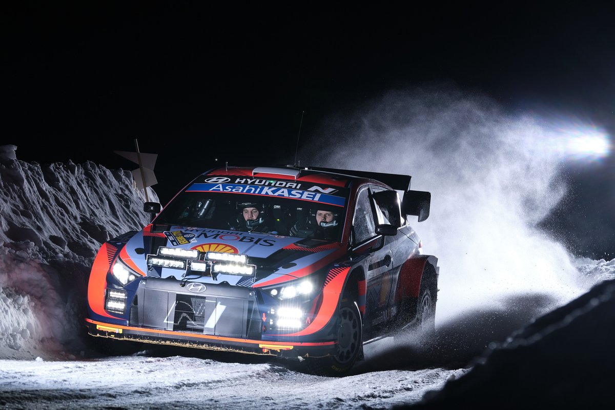 Ott Tänak, Martin Järveoja, equipo Hyundai World Rally Team Hyundai i20 N Rally1