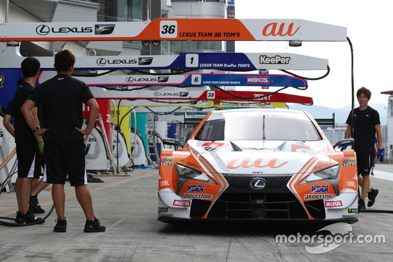 #36 au TOM’S LC500