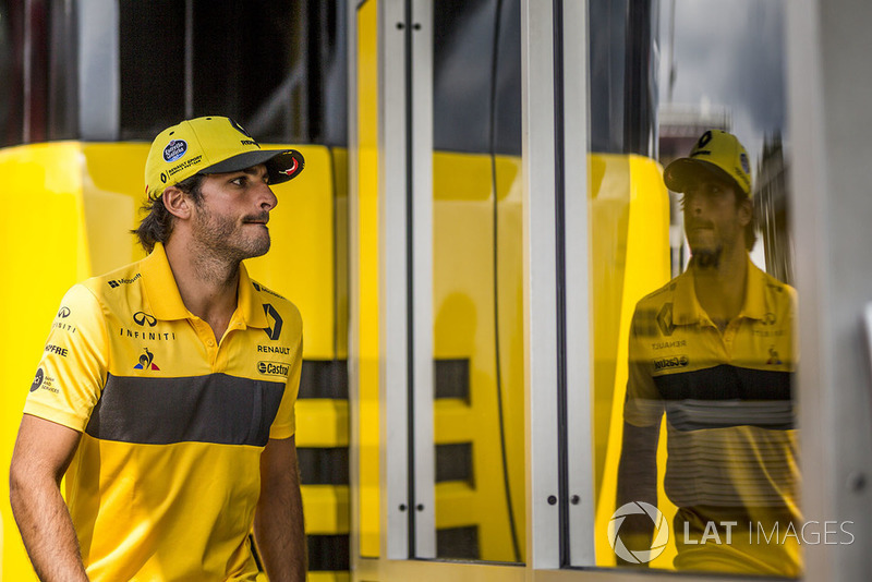 Carlos Sainz Jr., Renault Sport F1 Team